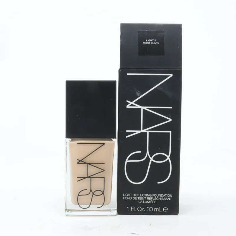 NARS Light Reflecting Foundation - Mont Blanc (Light 2) 30ml/1oz - Image 2
